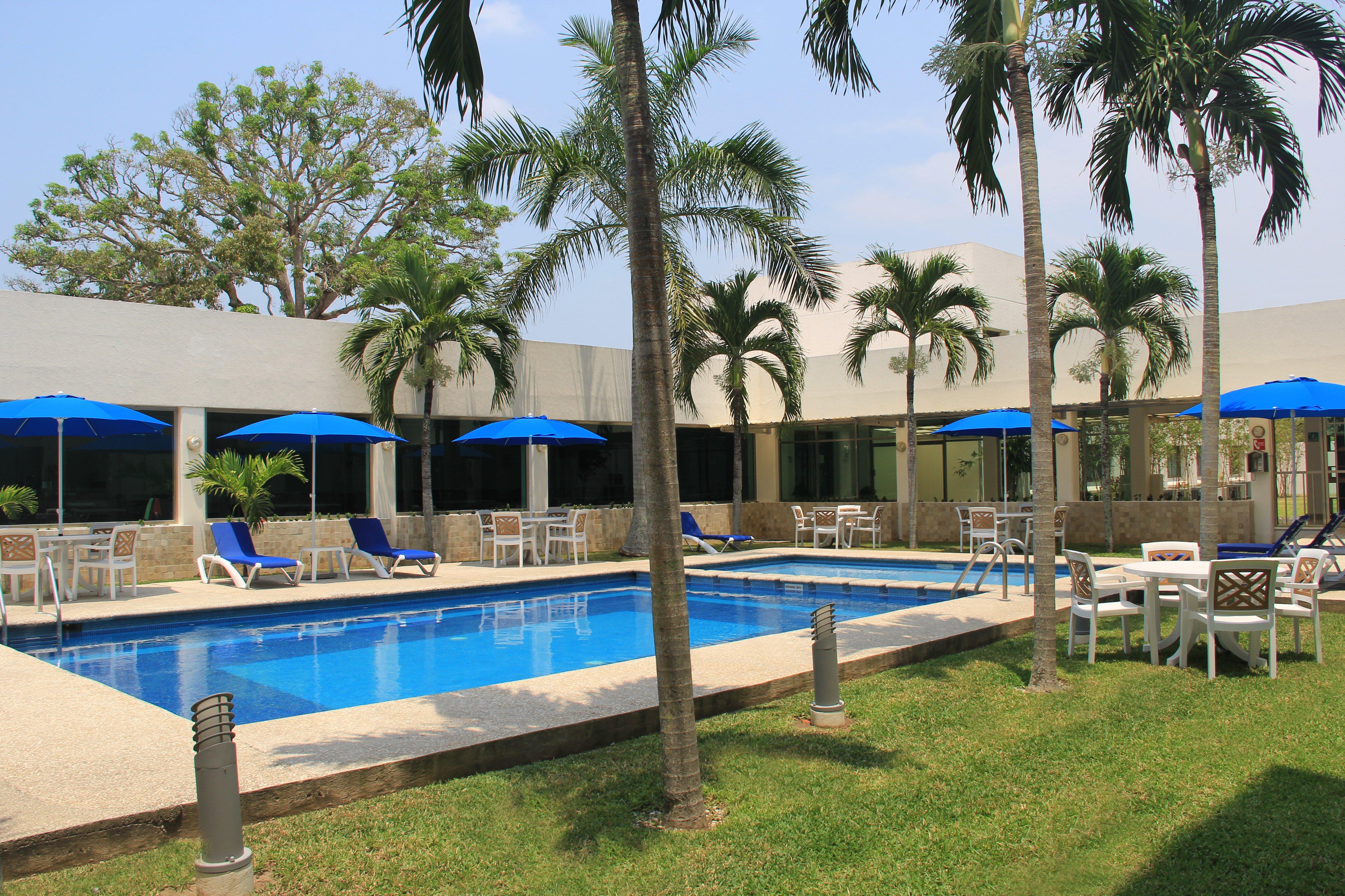 Holiday Inn Express Paraiso - Dos Bocas, An Ihg Hotel Экстерьер фото