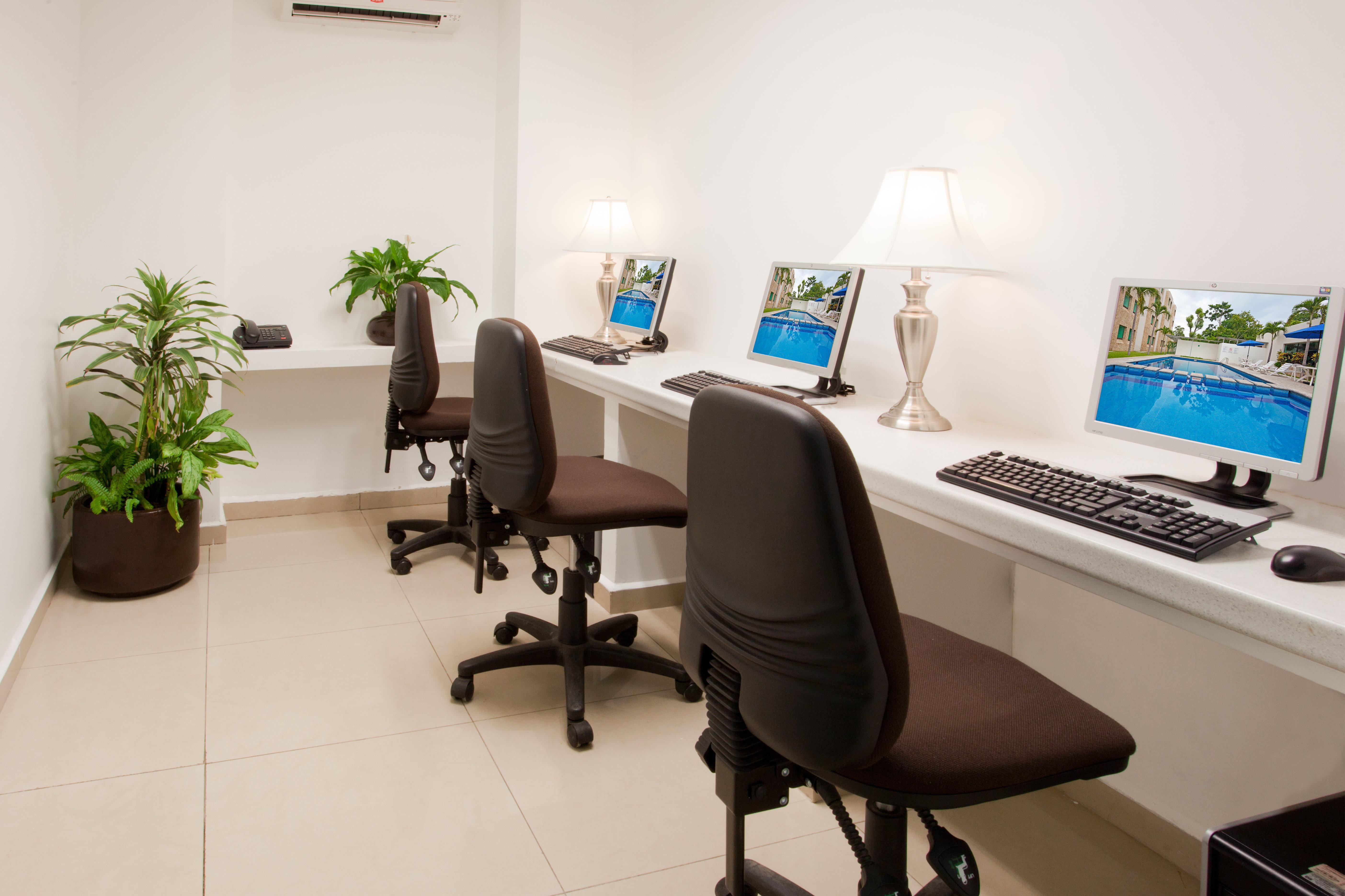 Holiday Inn Express Paraiso - Dos Bocas, An Ihg Hotel Экстерьер фото